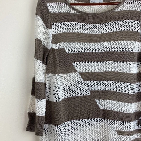 New York and Company Woman’s Large Open Weave Sweater Brown and White Crewneck - Picture 3 of 6